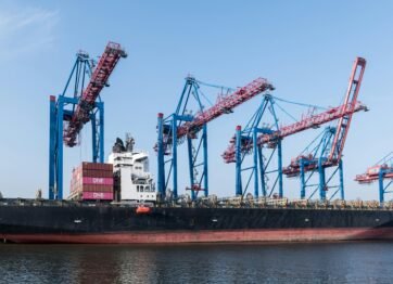 Apa Itu Jasa Freight Forwarder dan Bagaimana Cara Kerjanya?