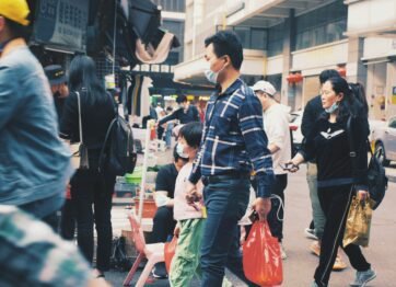 Tempat Belanja Murah di Guangzhou China, 7 Lokasi Buat Borong Barang!