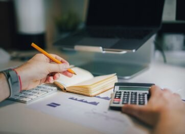 Tarif Impor China, Cara Menghitung Landed Cost dengan Mudah. Wajib Tahu Sebelum Import!